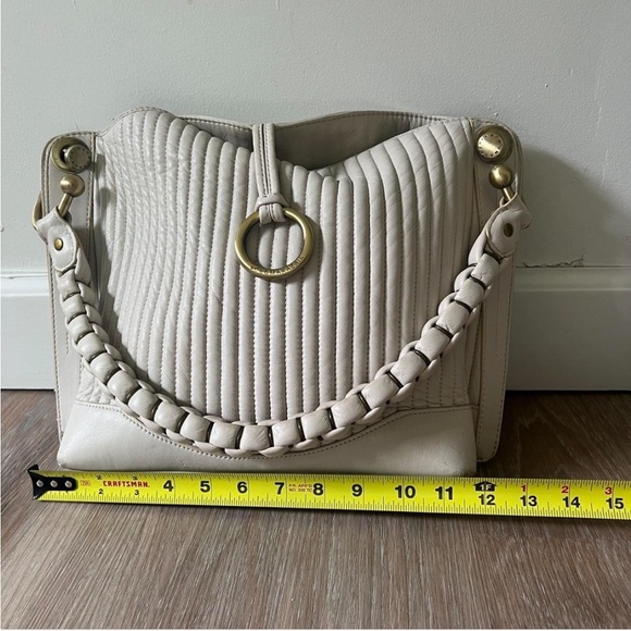 BCBGMAXAZRIA Cream and brushed gold handbag purse shoulder bag - Picture 3 of 8